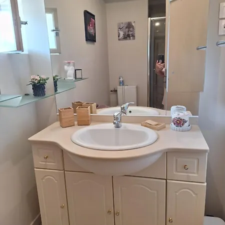 Tatil Evi Au Calme Avec Parking Prive